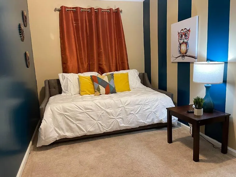 Cozy Escape ◉ King Sized Bed And Fast Wifi Awaits! Villa Charlotte Holiday home